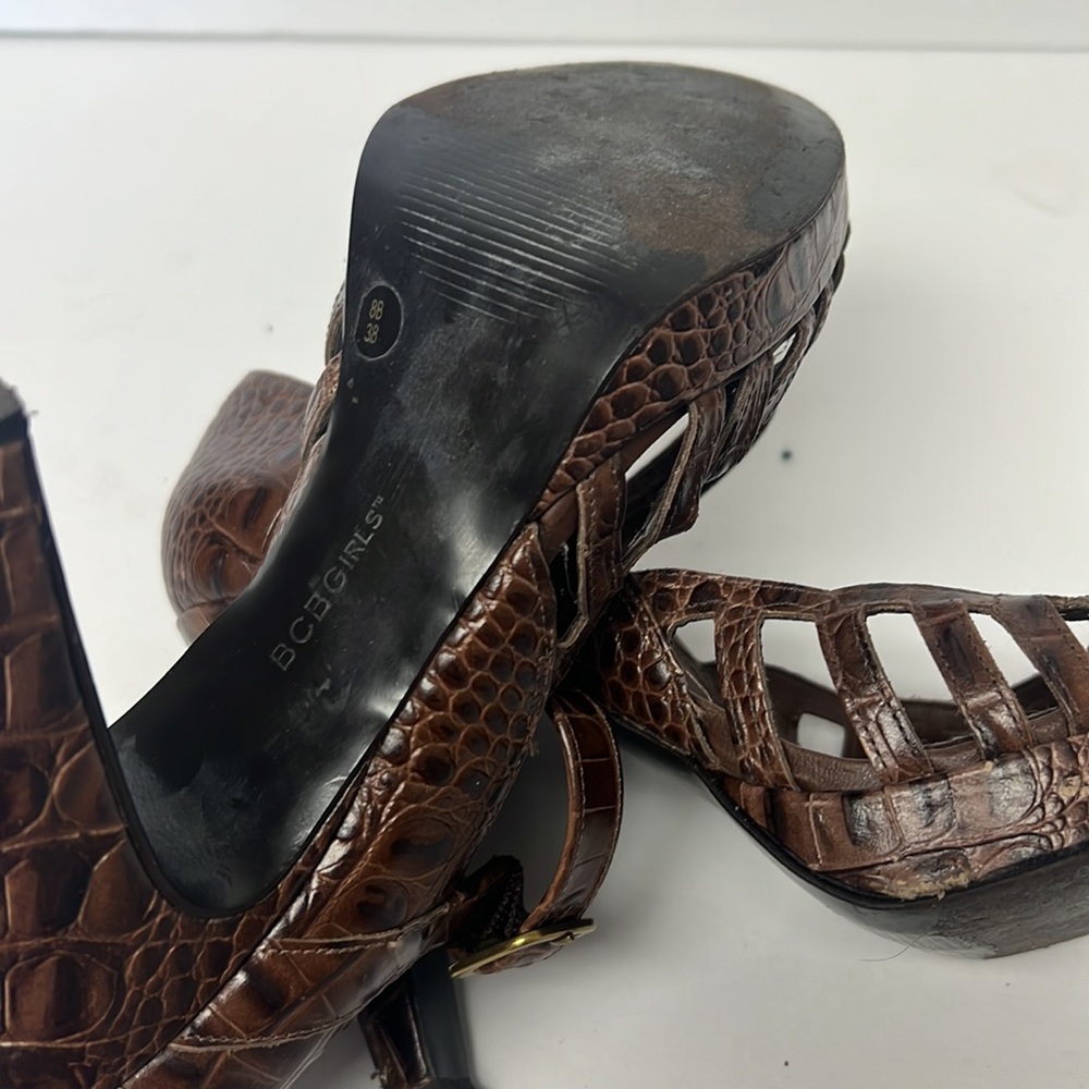 BCBGirls Leather Croc Print heels - Picture 7 of 9